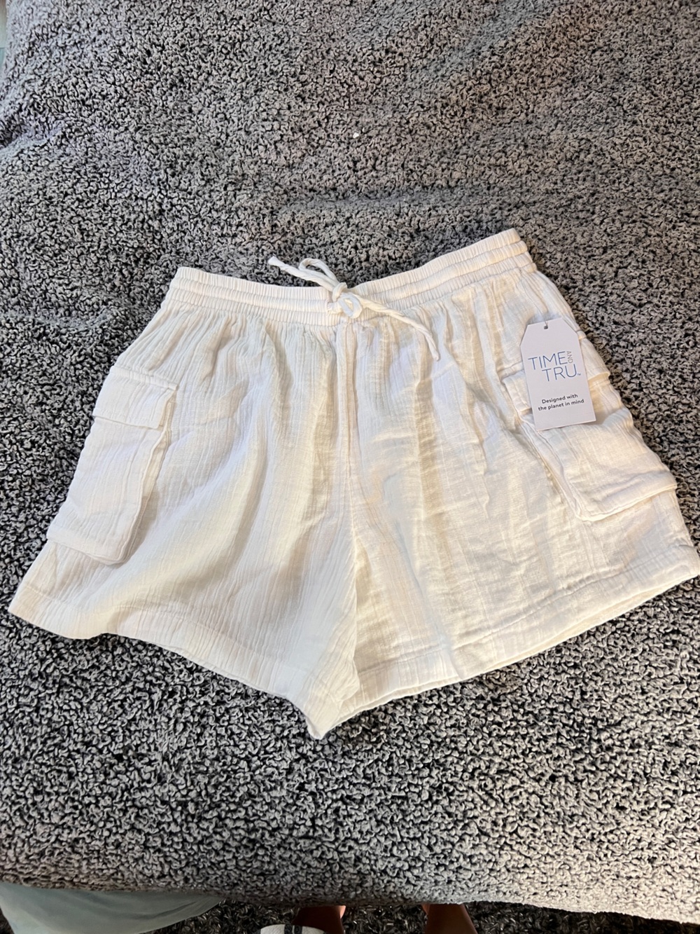 NWT Linen Cargo Shorts